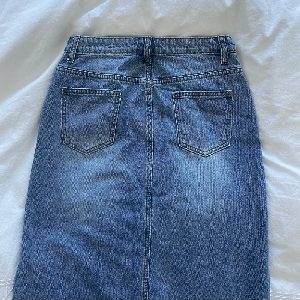 White Fox Boutique Take My Picture Denim Maxi Skirt – Blue Wash - Picture 9 of 10